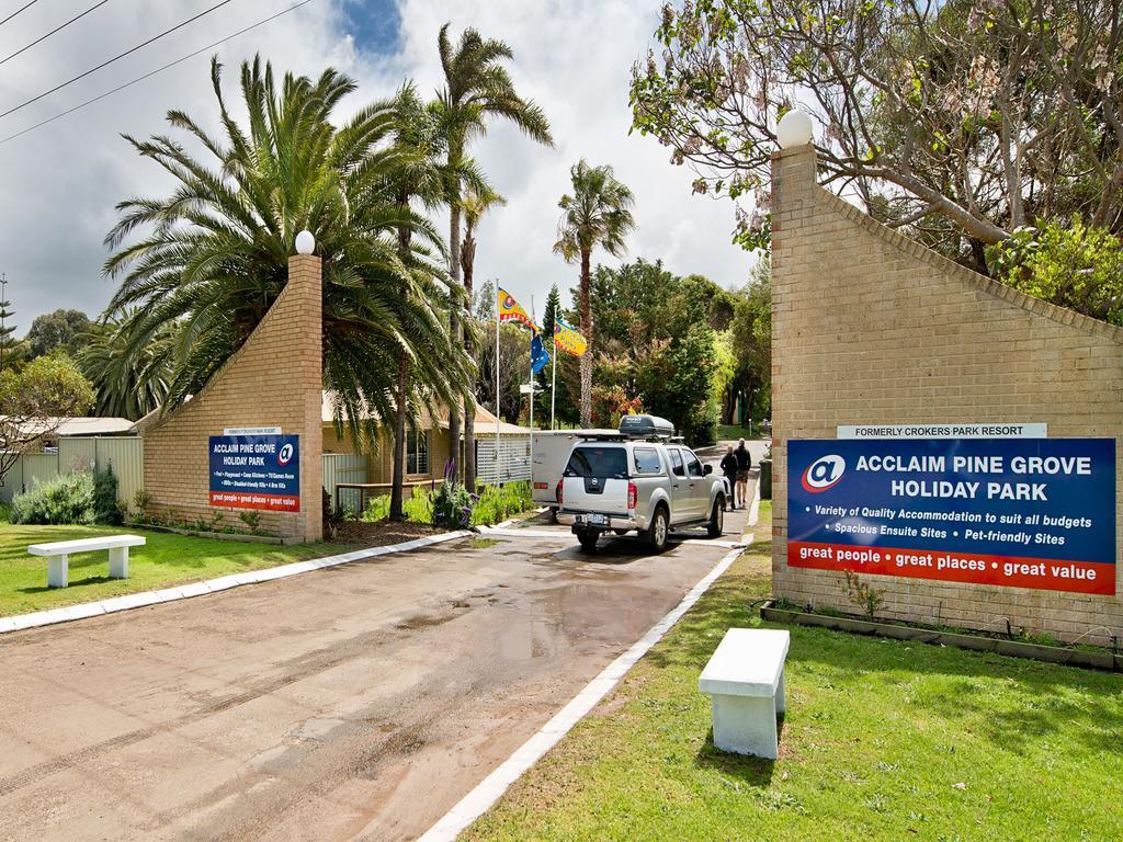 Acclaim Pine Grove Holiday Park Esperance Buitenkant foto