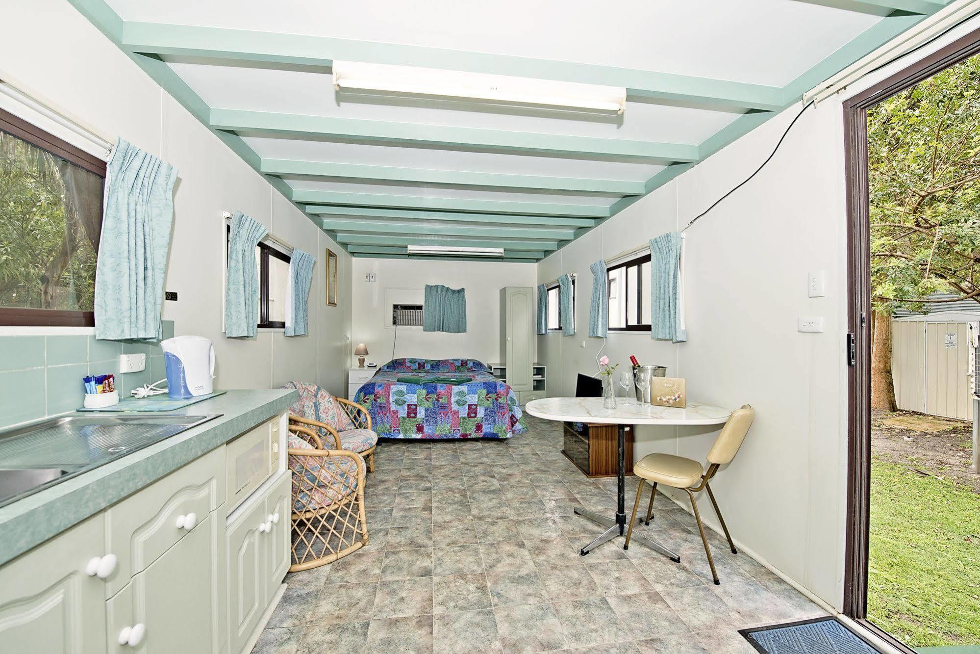 Acclaim Pine Grove Holiday Park Esperance Buitenkant foto